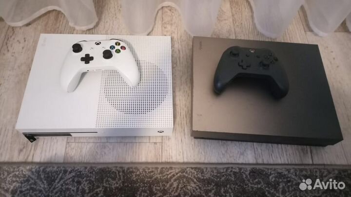 Xbox one S +55 игр, XBox one X + 50 игр