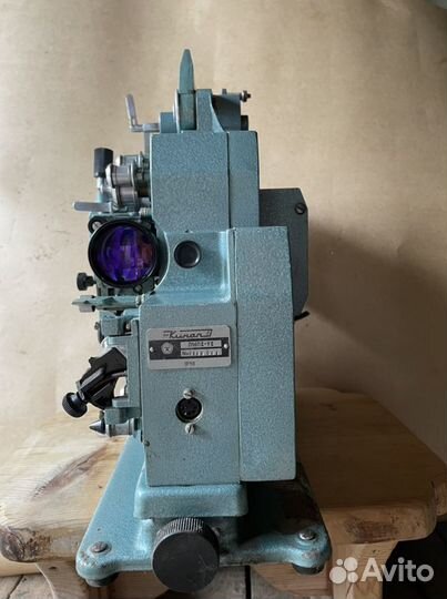 Кинопроектор Украина 7