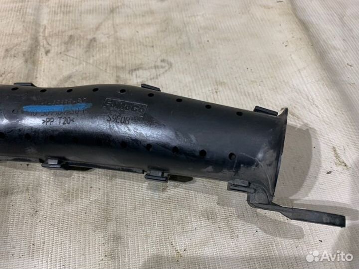 Воздухозаборник (наружный) ford Focus III 2011-201