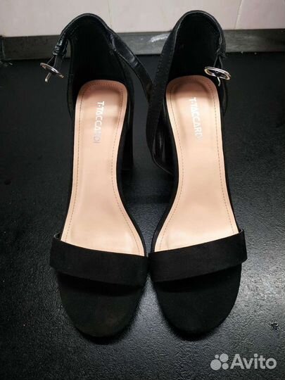 Босоножки женские 38 размер