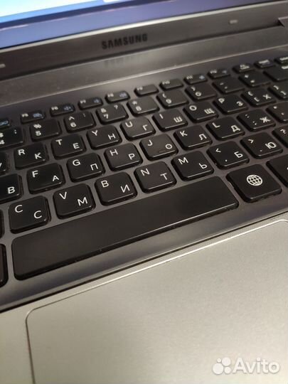 Игровой ноутбук 2 видеокарты\4 ядра\120SSD+500HDD