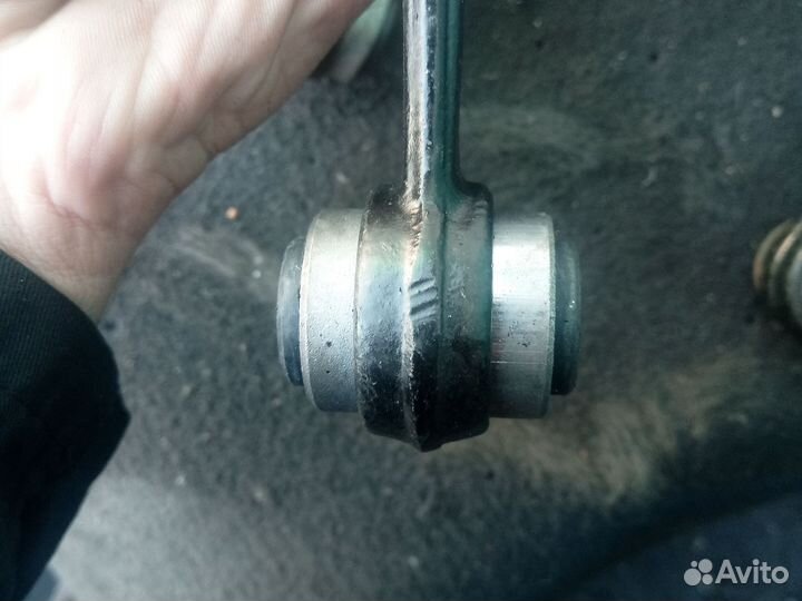 Рычаг задний Mercedes 201/124/202/210