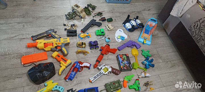 Nerf и игрушки