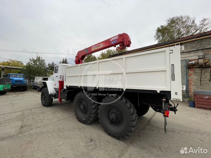 Урал 4320 с КМУ, 2011