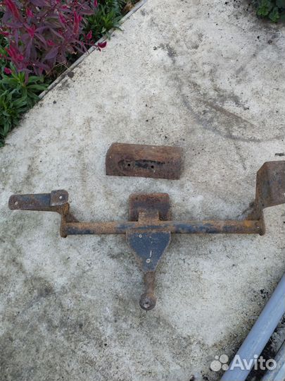 Фаркоп на ваз 2112