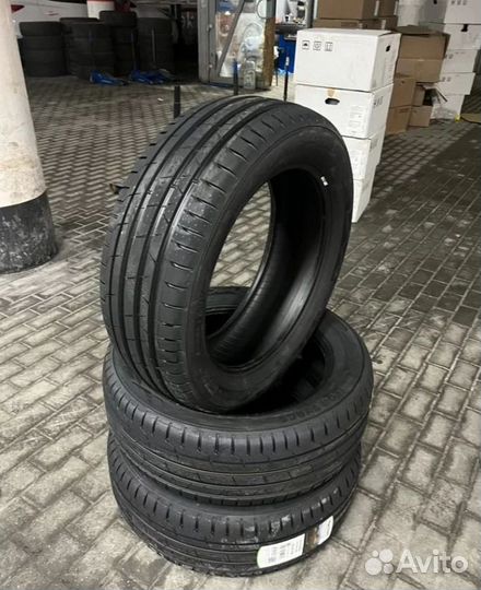 Ikon Tyres Autograph Ultra 2 275/35 R20 102Y