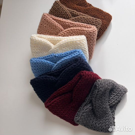 Повязка на голову вязаная