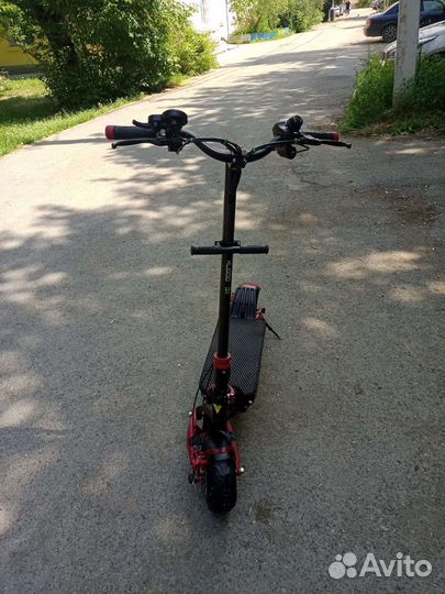 Электронный самокат для взрослых бу kugoo G1