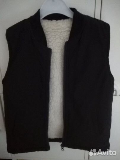 Жилет тёплый