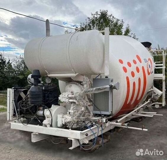 Водобак автобетоносмесителя