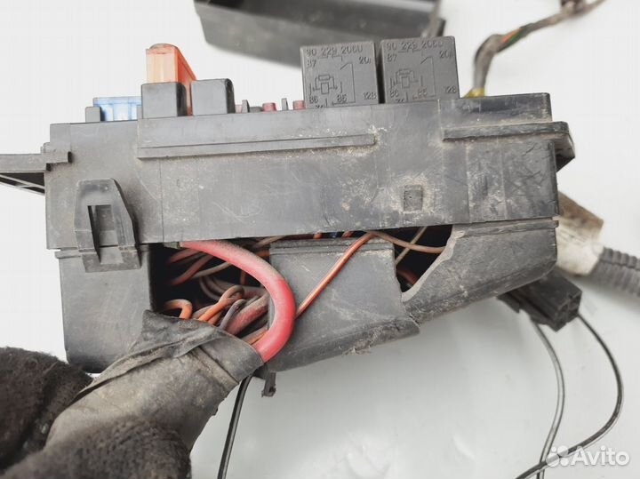 Блок предохранителей с проводкой Daewoo Matiz