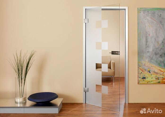 Межкомнатные двери стекло