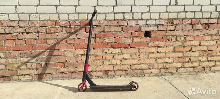 Трюковой самокат стрит