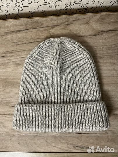 Шапка шерстяная