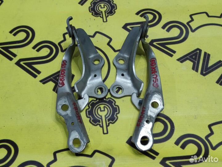 Петли капота Toyota Harrier GSU30 2grfe 2006.10