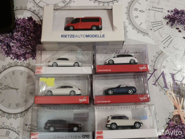 Модель автомобиля металл