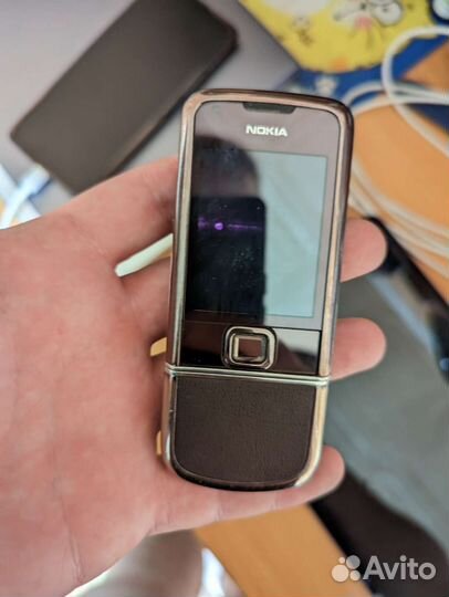 Nokia 8800 sapphire arte