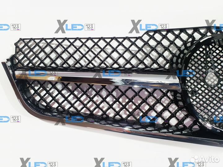 Решетка радиатора Mercedes W207 E207 coupe дорест