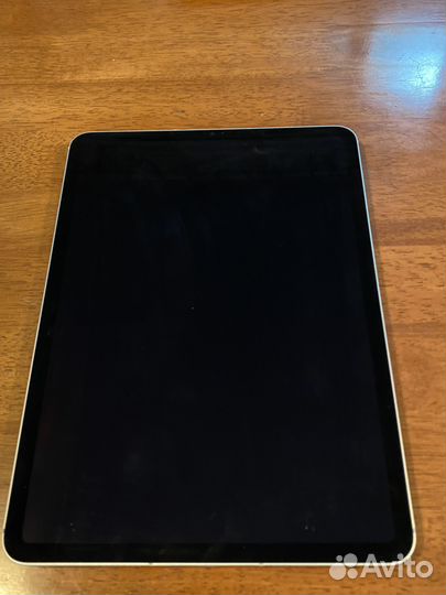 Apple iPad Pro 11 (4-го поколения) M2 (2022) Сереб