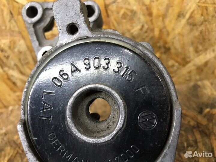 Ролик натяжной навесного оборудования Skoda