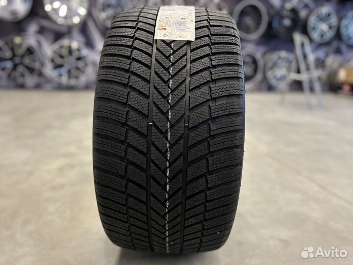 Bridgestone Blizzak LM-005 215/60 R16 99H