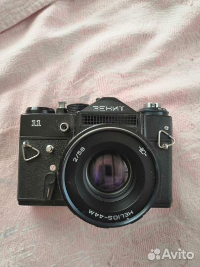 Плёночный фотоаппарат зенит