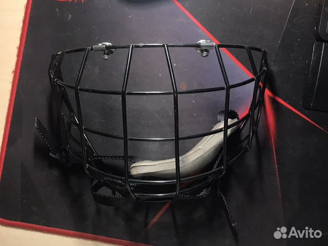 Решеткадля хоккейного шлема