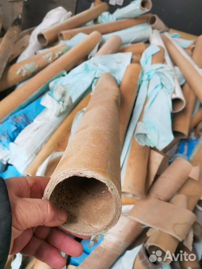 Картон трубки много