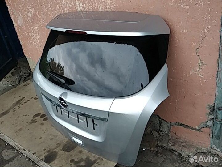 Крышка багажника Opel Mokka