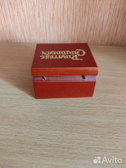 Музыкальная шкатулка, Пираты Карибского моря