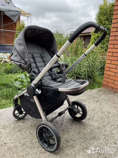 Прогулочная коляска Moon