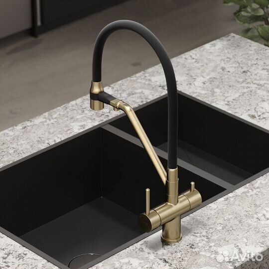 Смеситель для кухни Sancos Dora SC4003BG брашированное золото