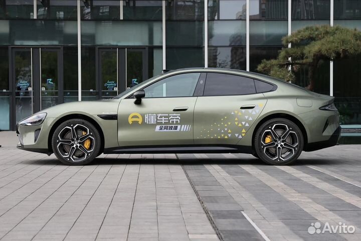 Xiaomi SU7 673 л.с. AT, 2024, 20 км