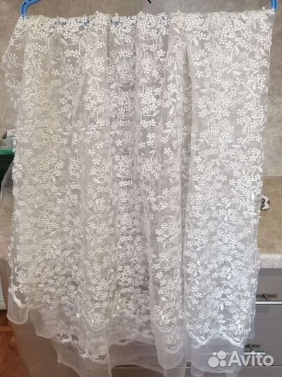 Отрез ткани кружево
