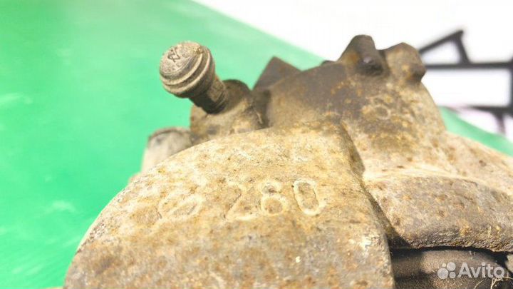 Суппорт тормозной передний правый Renault Megane 2