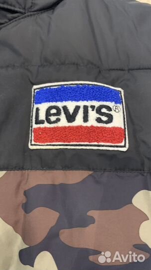 Куртка levis