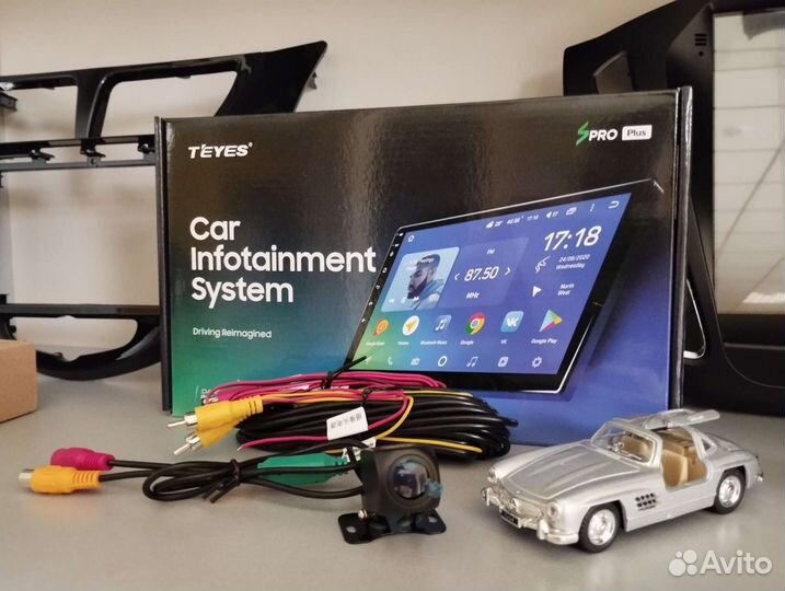 Камера заднего вида Teyes ahd