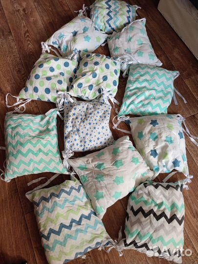 Бортики в кроватку