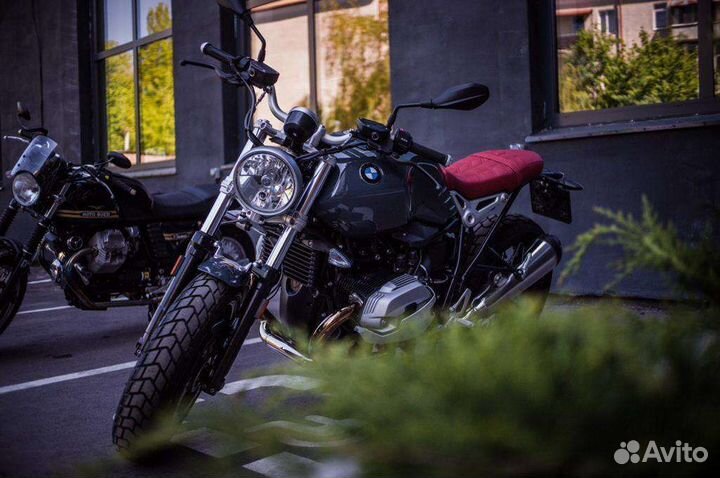BMW R Nine T