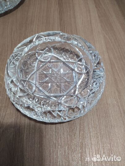 Хрустальная пепельница)