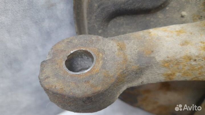 Кулак поворотный передний правый Great Wall Safe