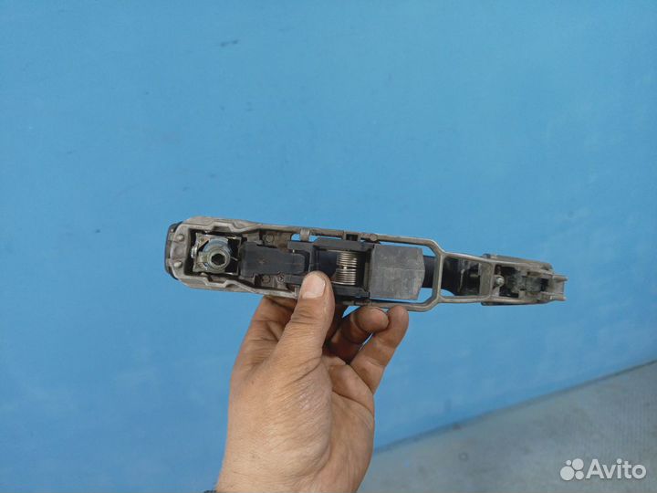 Ручка двери передней наружная правая Mercedes-Benz