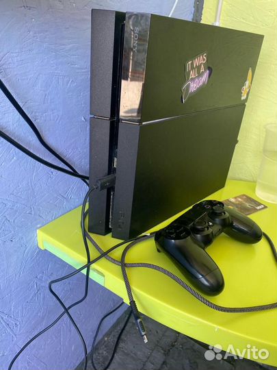 Sony PS4 на 500гб с турецкой подпиской