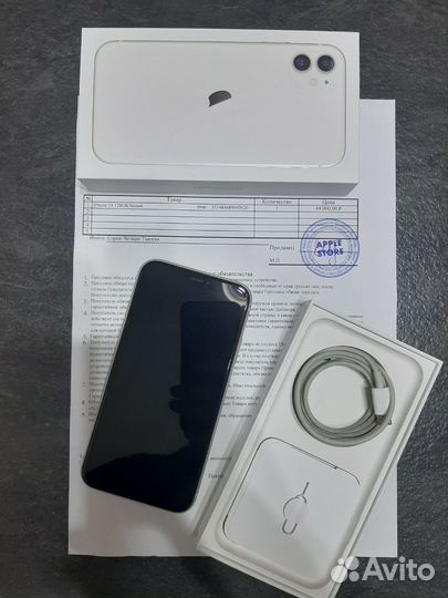 iPhone 11, 128 ГБ