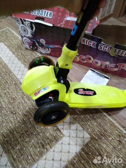 Самокат детский трехколесный бу