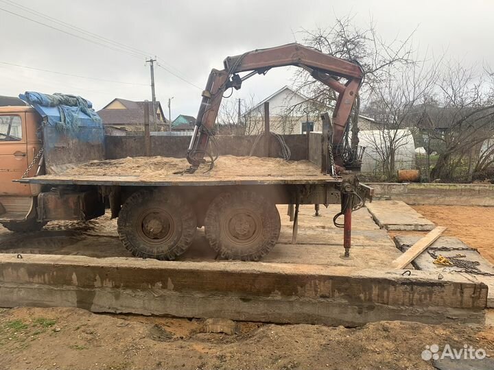 Аренда и услуги манипулятора-вездехода, стрела 3 т, 6.1 м, борт 10 т, 6 м