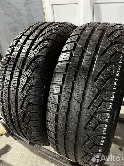 Pirelli Winter Sottozero II 235/55 R17