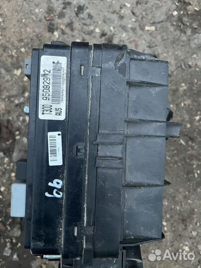 Блок предохранителей авео т300