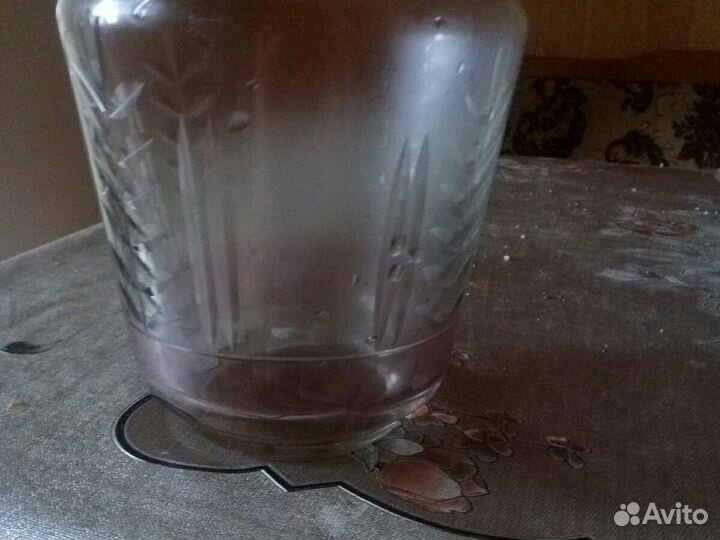 Хрустальные вазы, графин