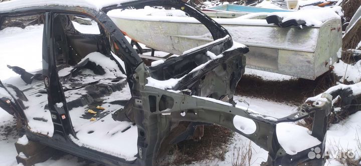 Кузовные детали Lexus Lx 2016